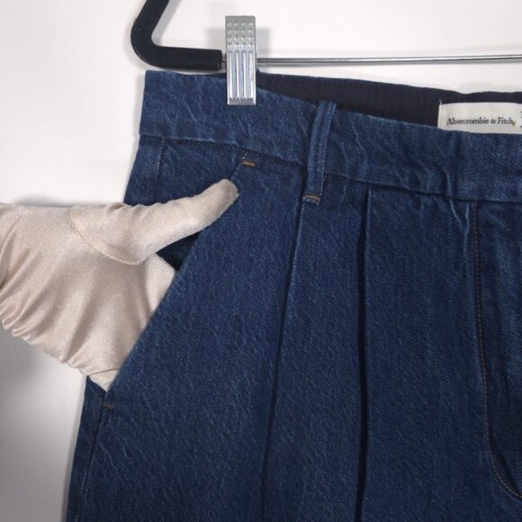 NWOT Abercrombie & Fitch Women’s Wide Leg Jeans Pleats Cotton Blend Size 32/14 L - Picture 9 of 12
